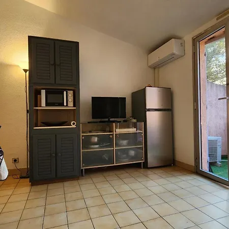 Location 200m Apartment