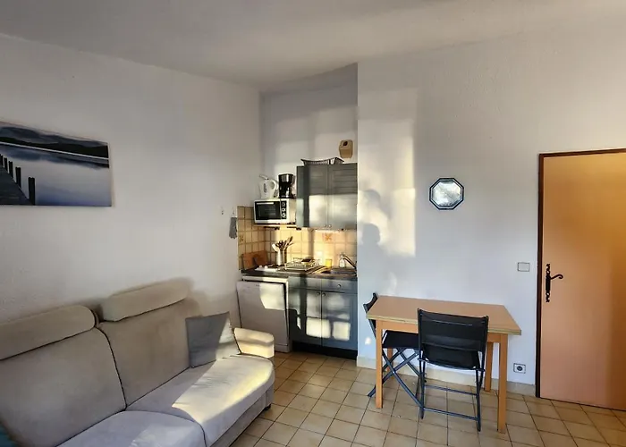 Location 200m Apartman *