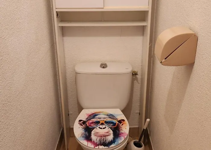 아파트 Location 200m *